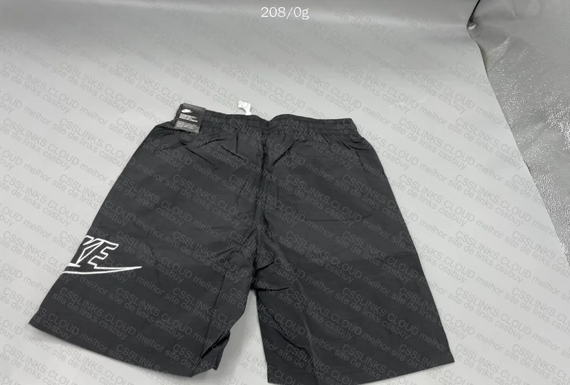 Nike Sportswear Shorts (with Measurements) 5