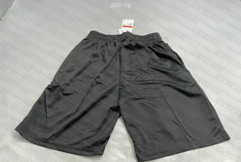 short nike swoosh 3