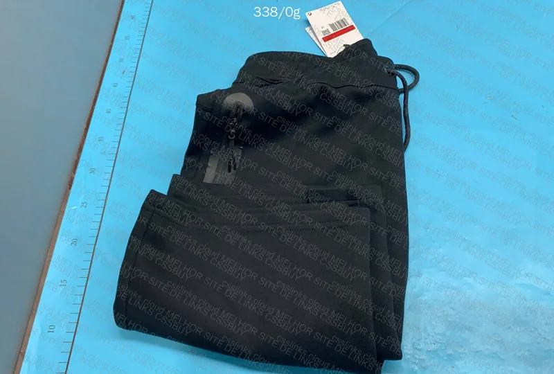 Short Nike Tech