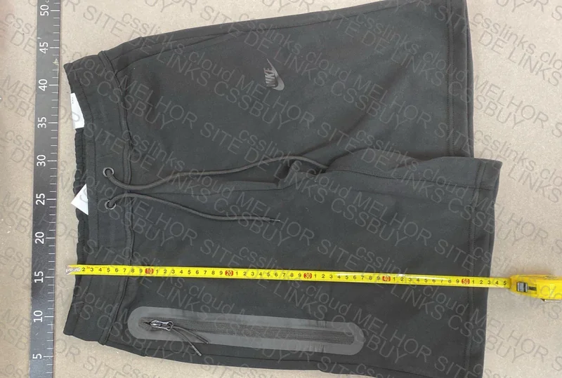 short nike tech flecce 2
