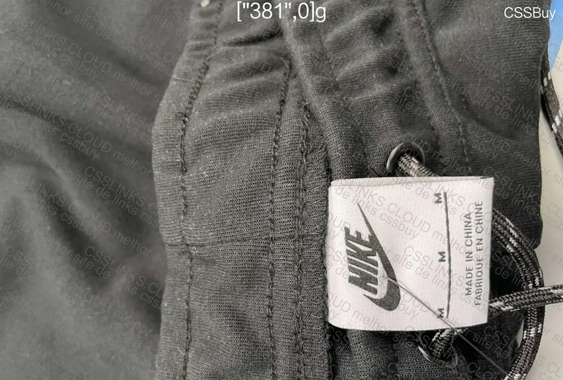 Short Nike Tech Fleece