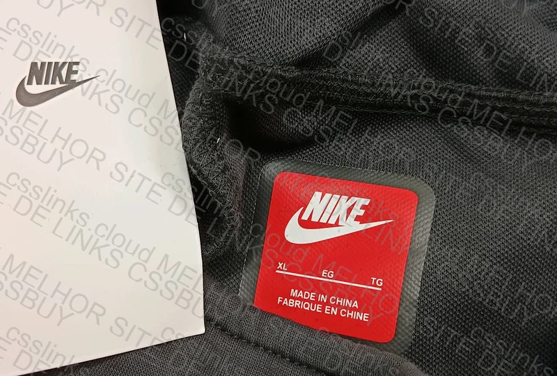 Short nike tech fleece