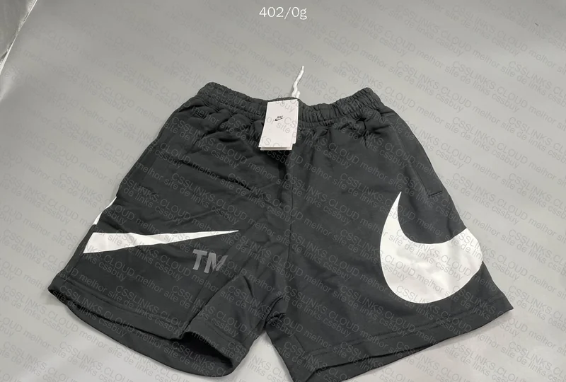 short nike tm