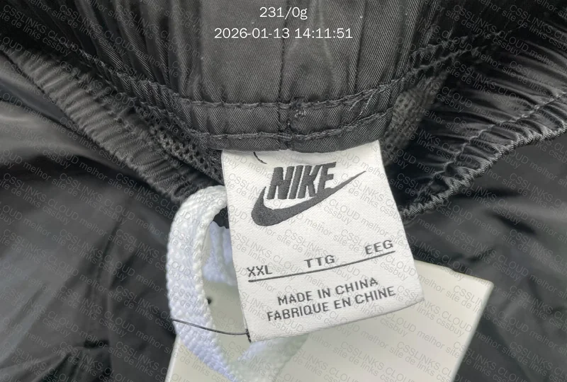 Short Nike woven flow 6