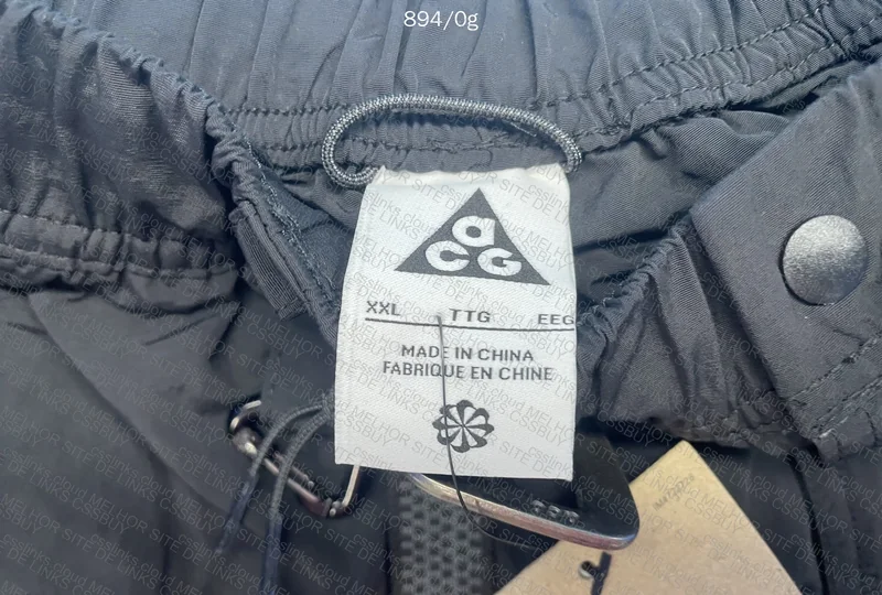 Short Nike x ACG 4