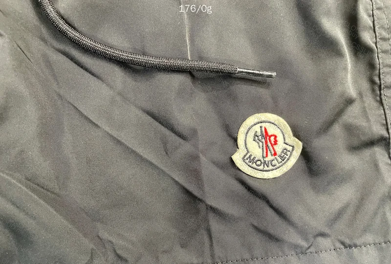SHORT PLAYBA MONCLER 2