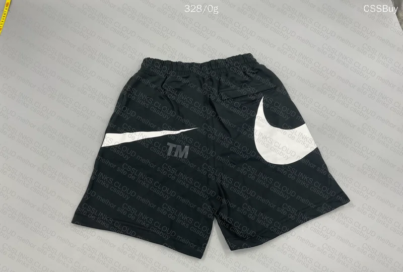 short reliquia nike 5