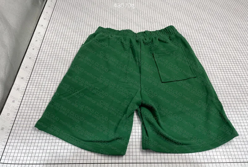 SHORT REPRESENT - GREEN 3
