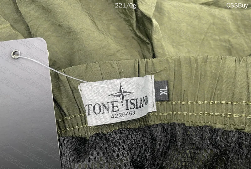 short Stone island 3