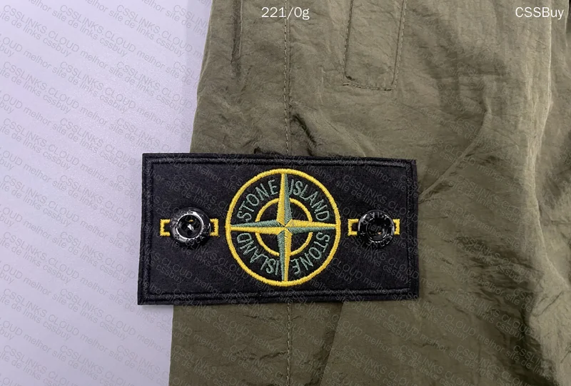 short Stone island 4