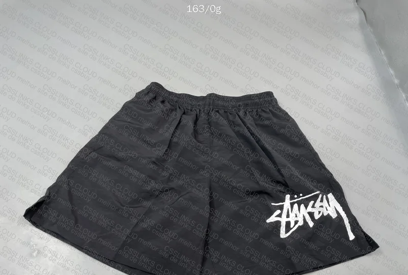 Short Stussy x Nike GL??