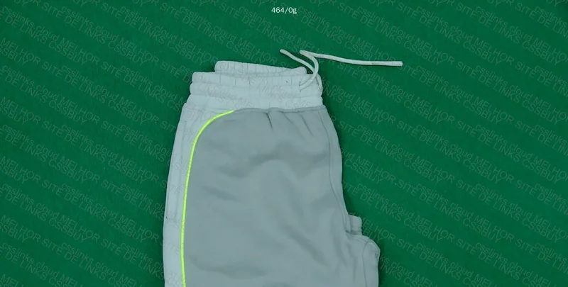 Syna Shorts - Gray with Green 6