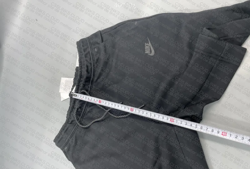 short tech fleece 4