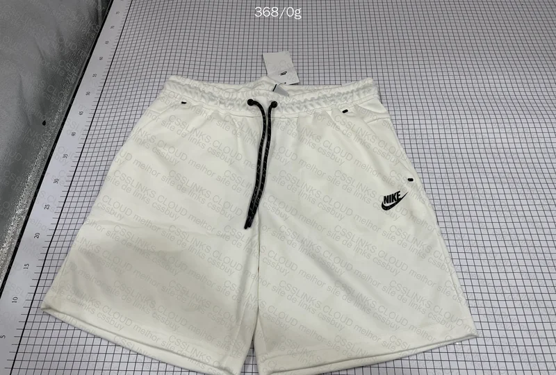 Short Tech Fleece