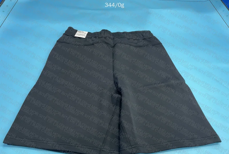 short tech fleece 3