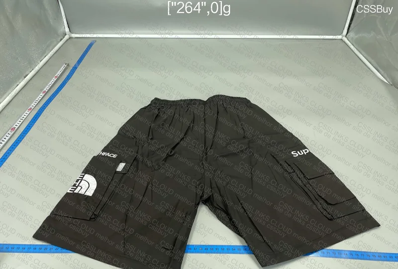 Short TNF x Supreme 3