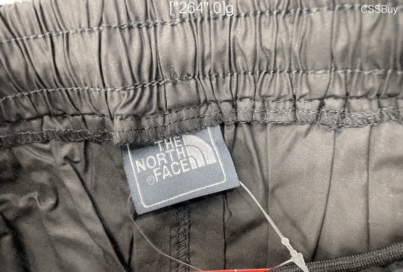 Short TNF x Supreme 4