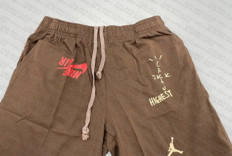 Short Travis 2