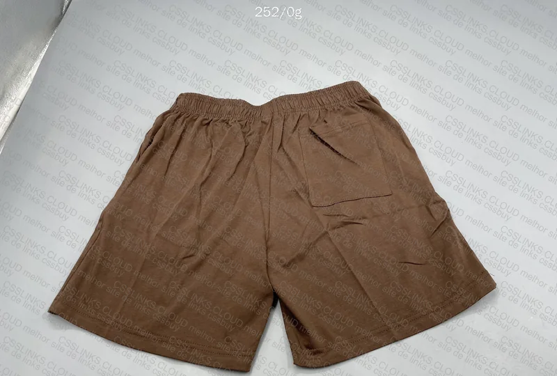 Short Travis 4