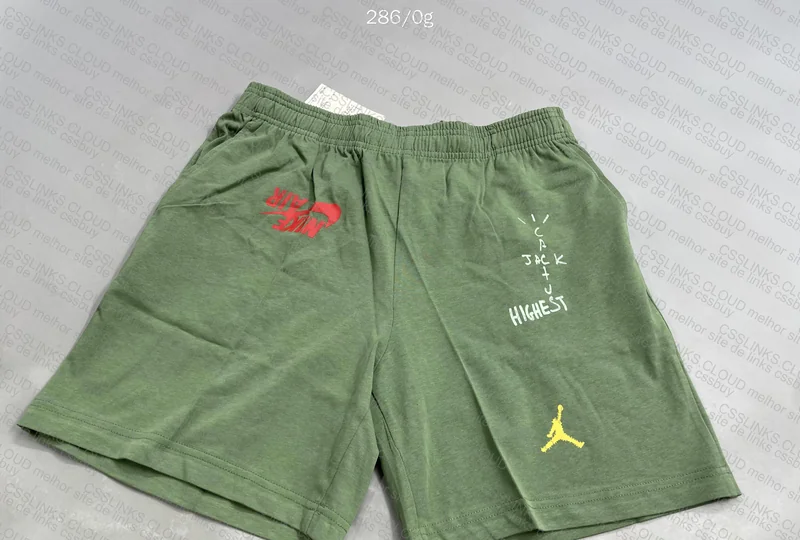 Short Travis 3