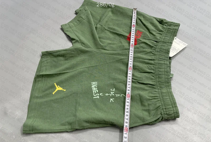 Short Travis 7