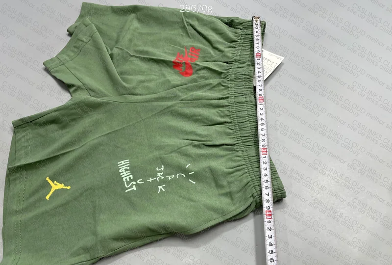 Short Travis 8