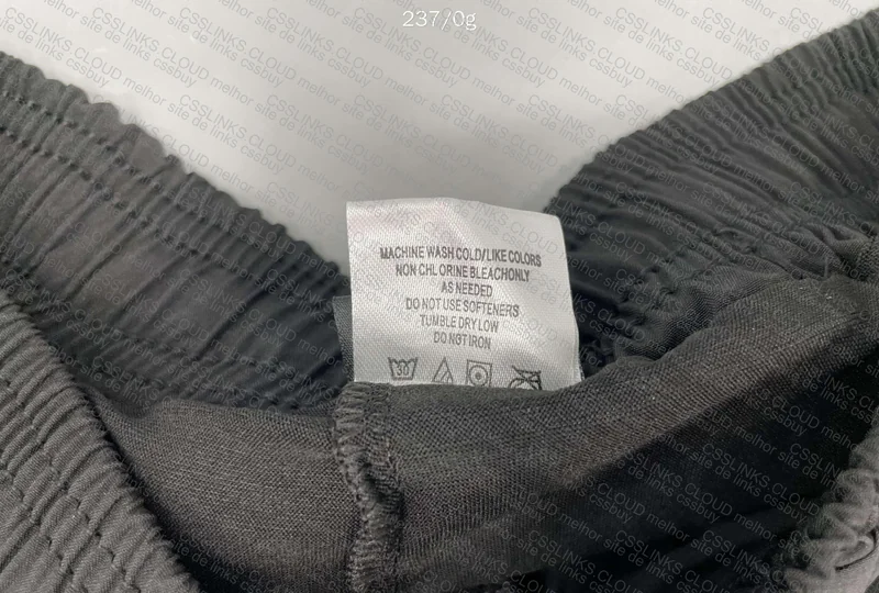 Short Under Armour 4