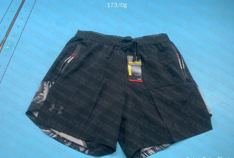 Short Under Armour