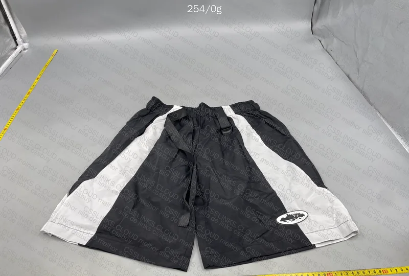 Shorts corteiz 4