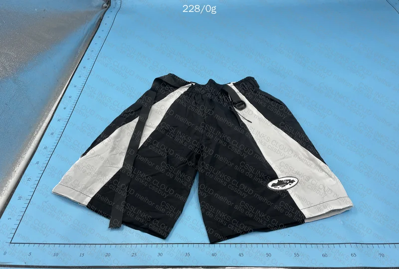 Shorts Corteiz 2