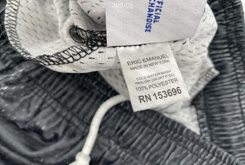 Shorts EE Black skyline 4