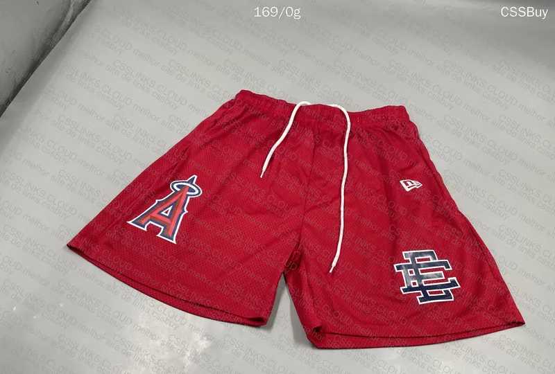Shorts EE x New Era