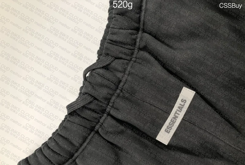 Shorts Essentials 3