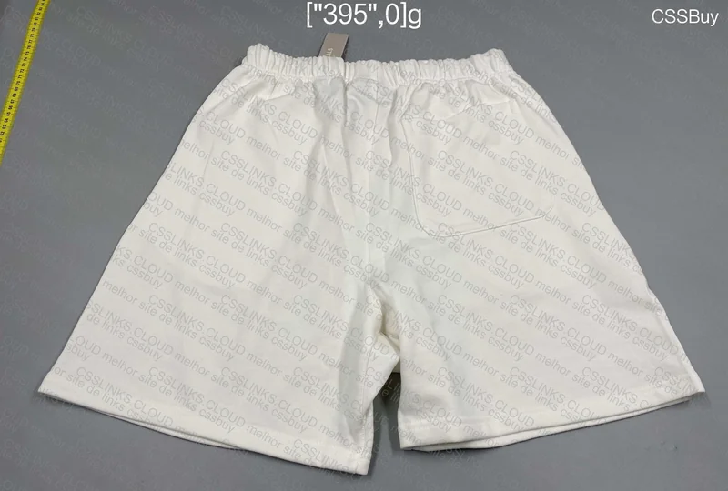 SHORTS ESSENTIALS
