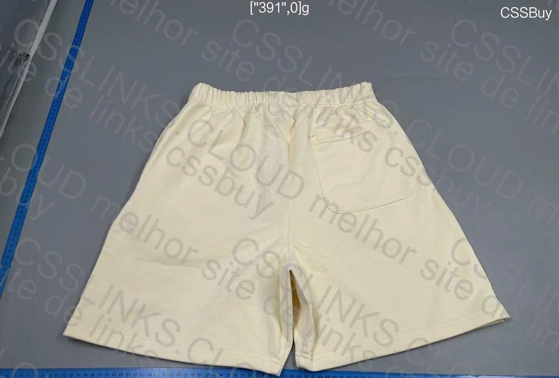 Shorts Essentials 11