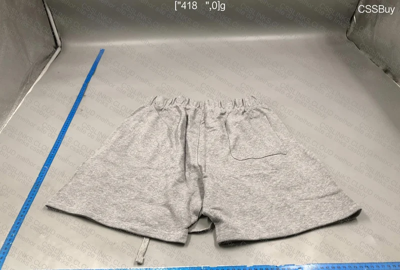 Shorts Essentials 4