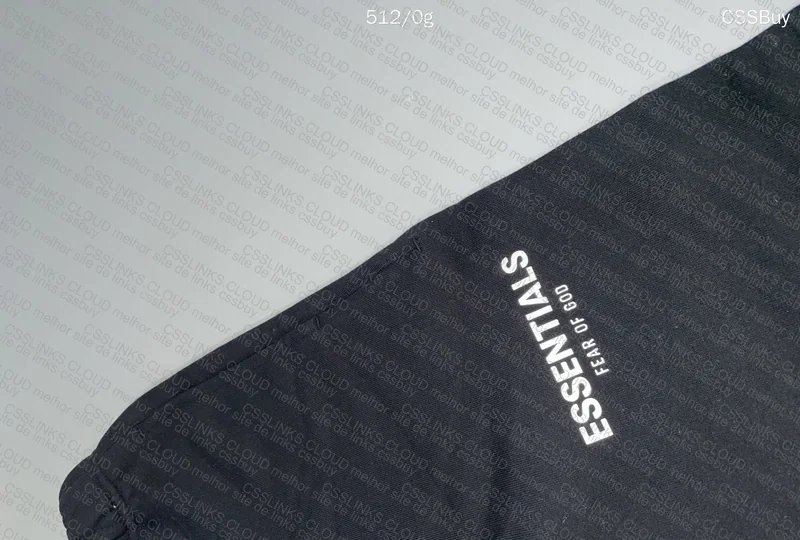 Shorts essentials 2