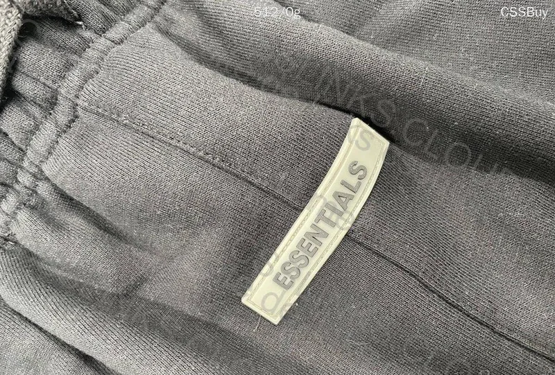 Shorts essentials 5