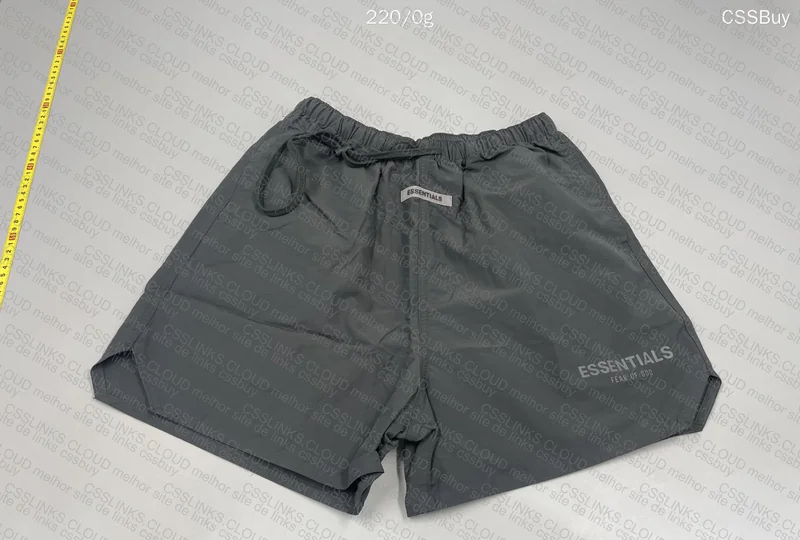 Shorts Essentials 4