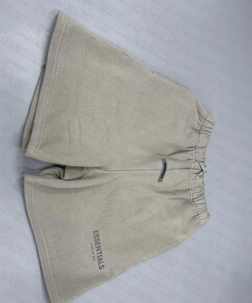 Shorts essentials 2