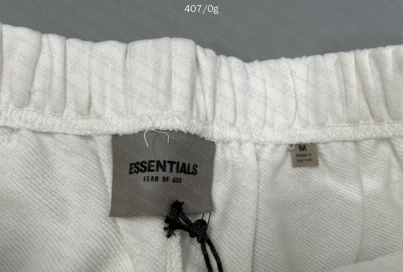 Shorts Essentials 2
