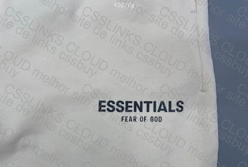 Shorts Essentials 4