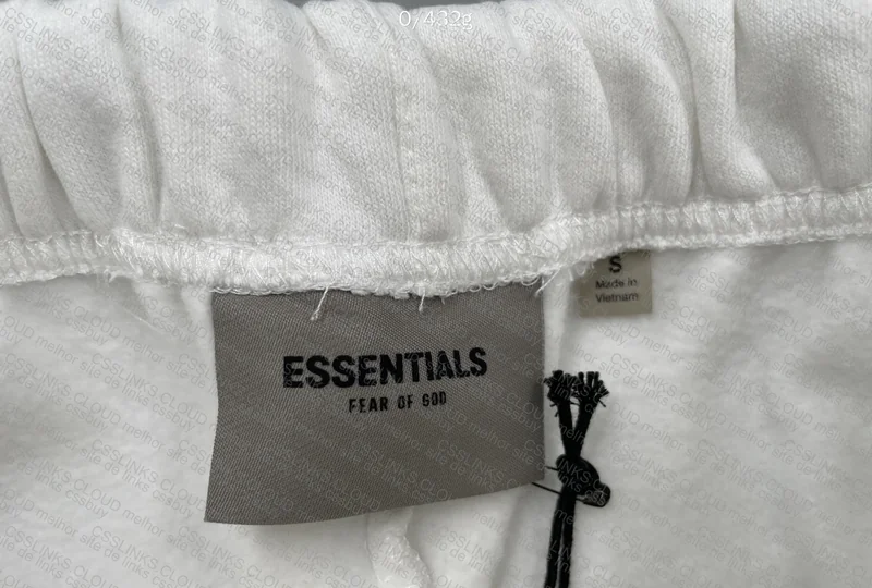 Shorts Essentials 3