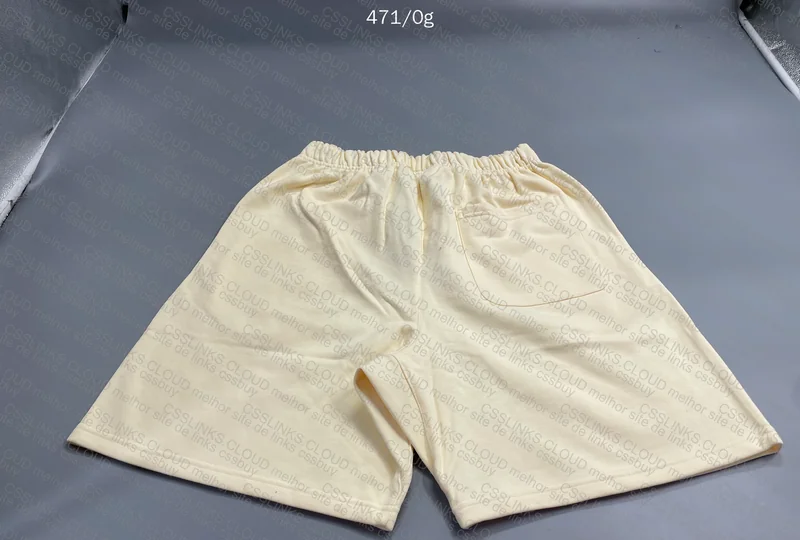 Shorts ESSENTIALS 3