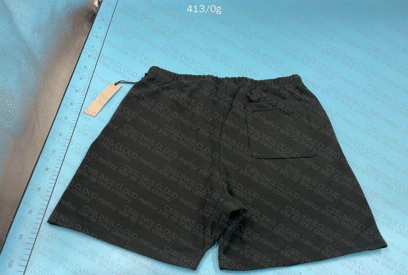 Shorts Essentials 3
