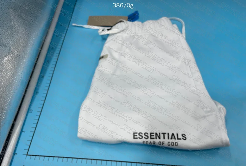 Shorts essentials