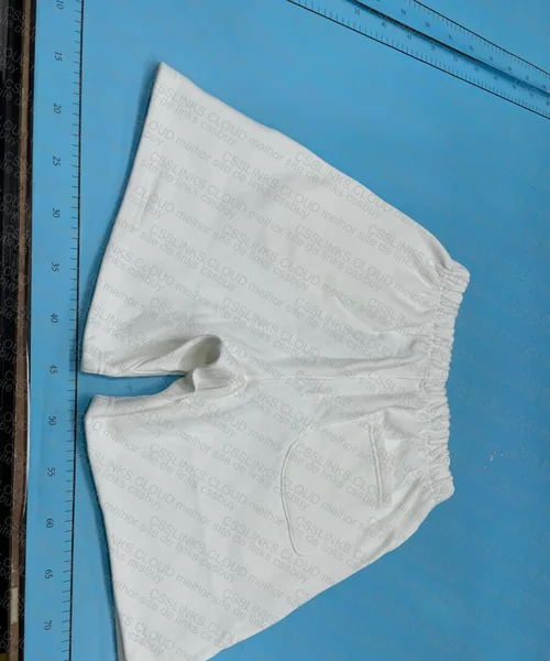 Shorts Essentials 3