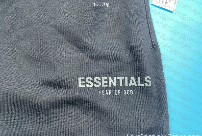 Shorts Essentials 10