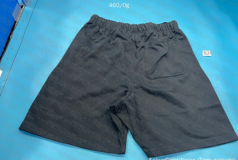 Shorts Essentials 7