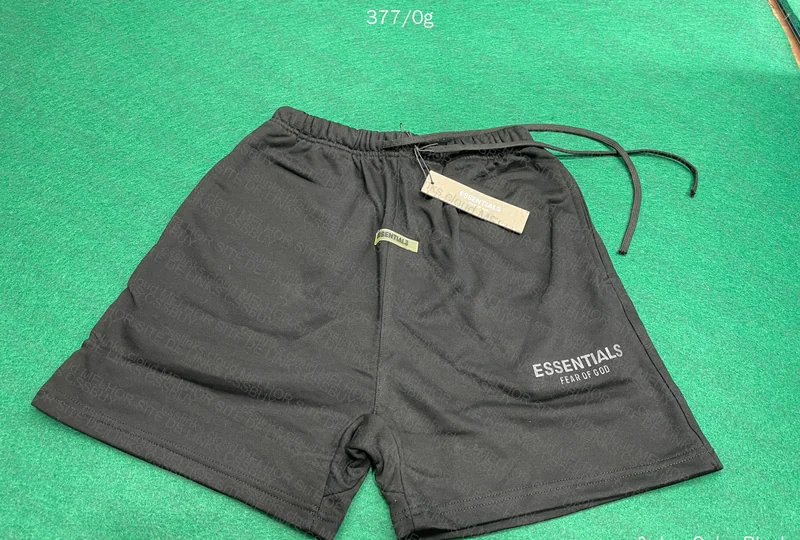 Shorts Essentials 2